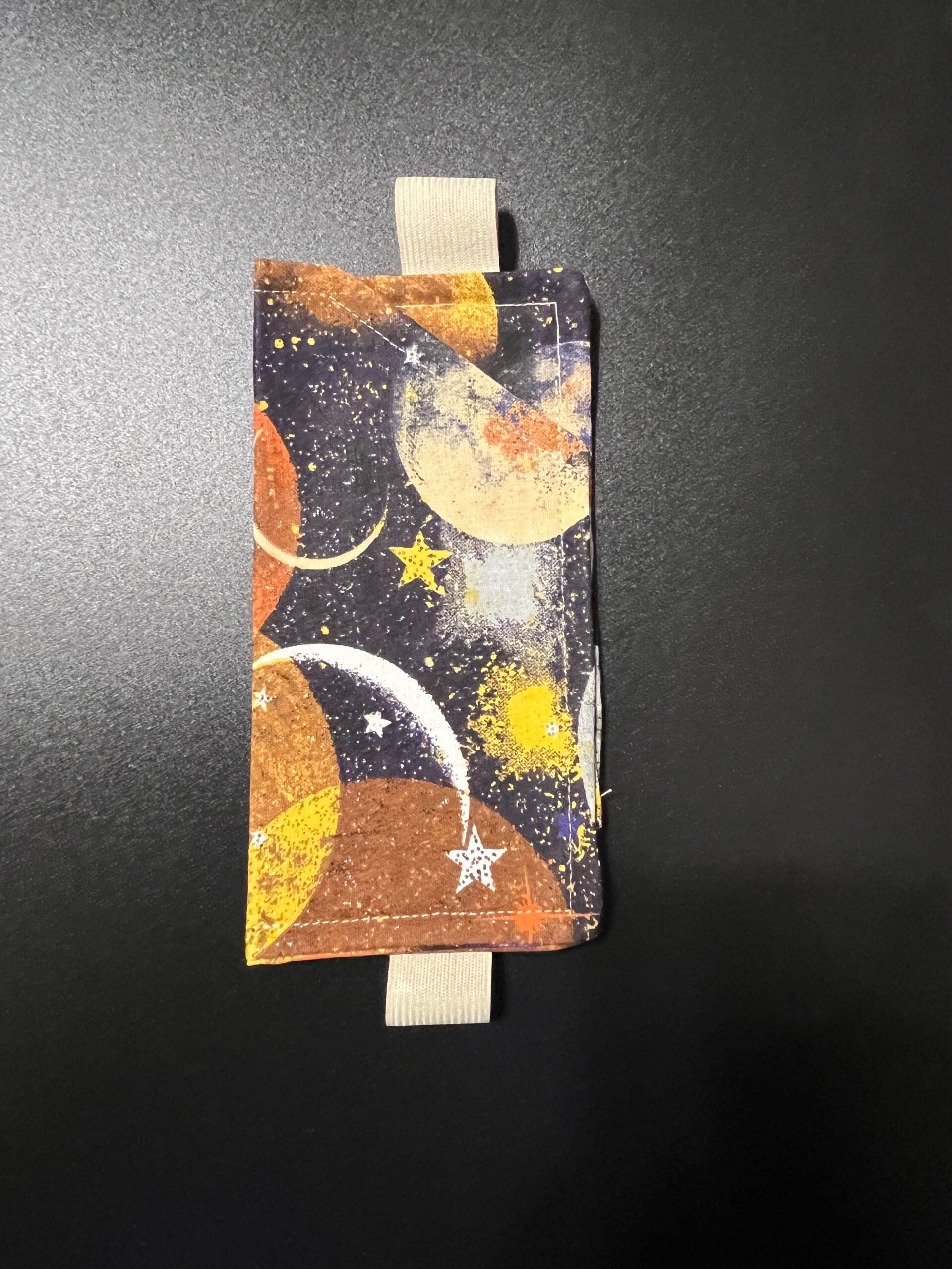 Eyeglass Holder Bookmarks image 7