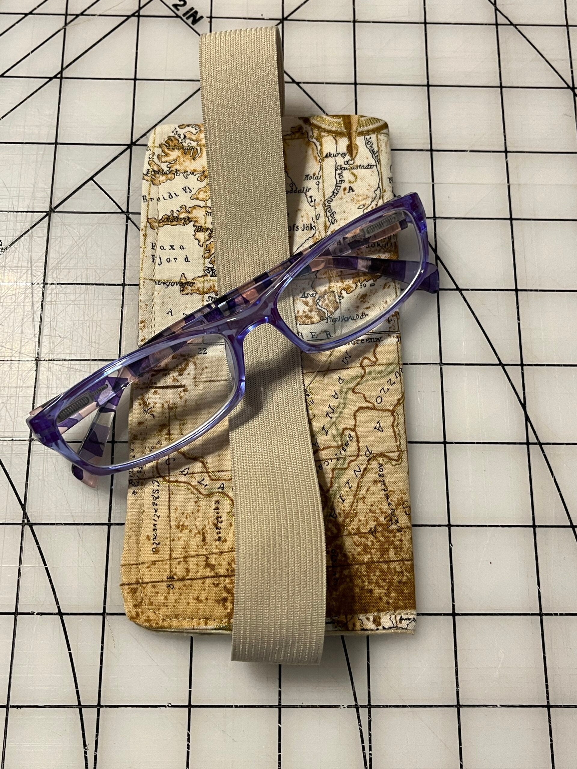 Eyeglass Holder Bookmarks image 19
